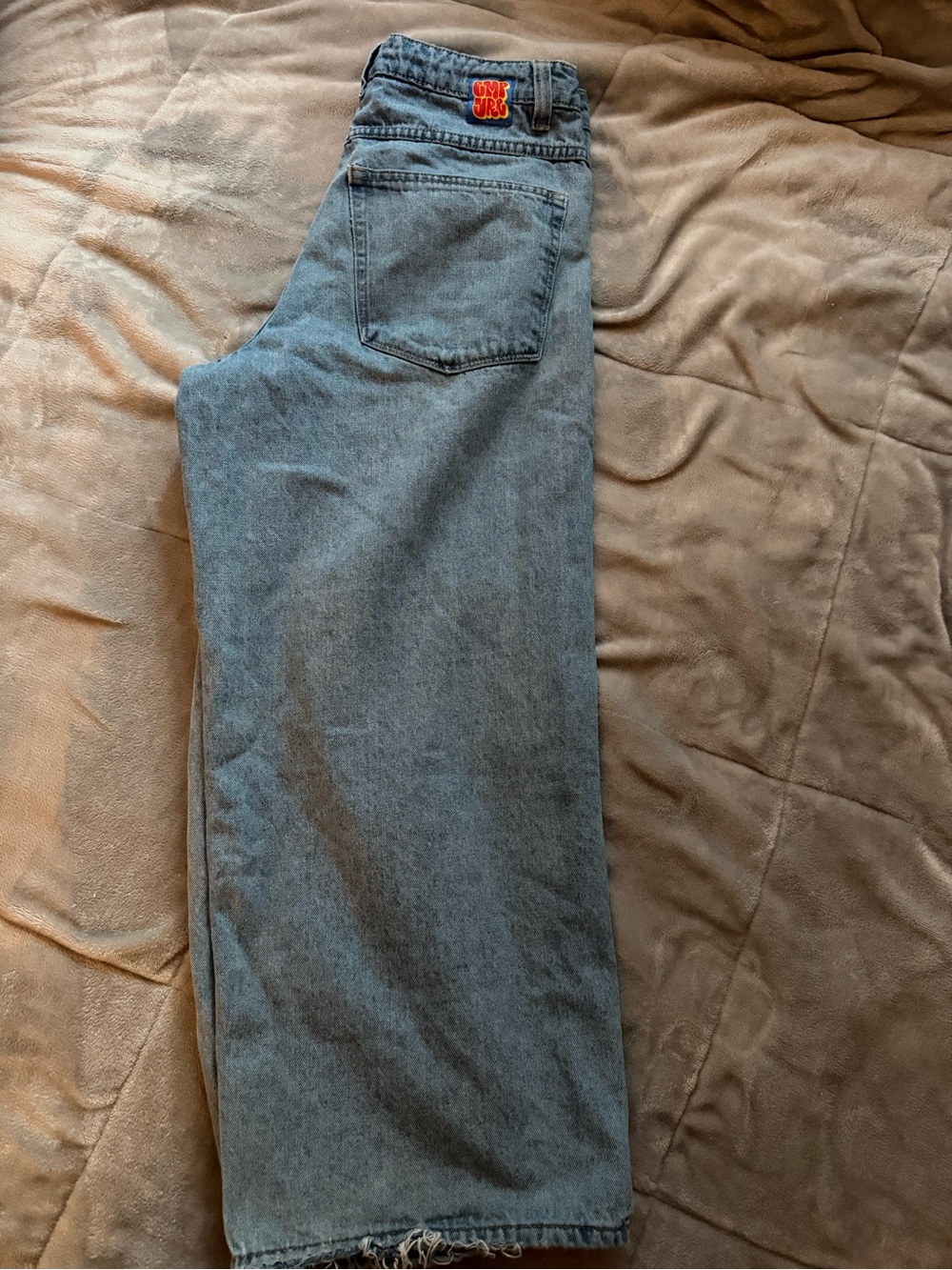 Classic Men's Light Blue Denim Jeans